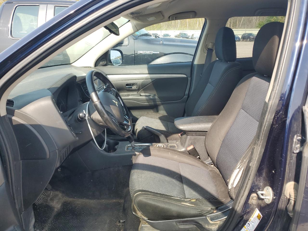 2016 Mitsubishi Outlander VIN JA4AZ3A31GZ035361 Copart auction photo, minor dent/scratches damage thumbnail 7