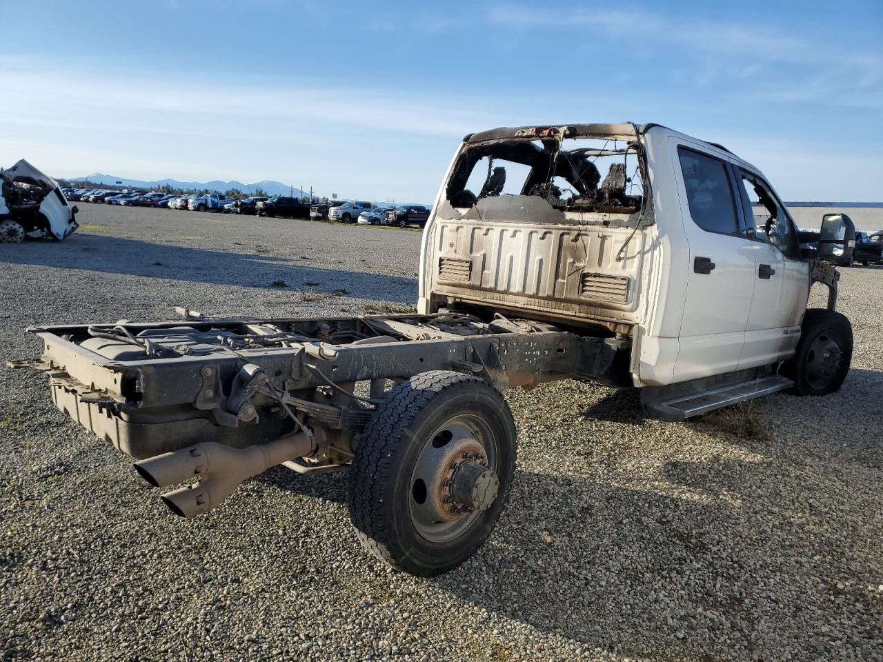 2017 Ford F450 VIN 1FD0W4HT8HEC26270 Copart auction photo, burn - engine / missing/altered vin damage thumbnail 3