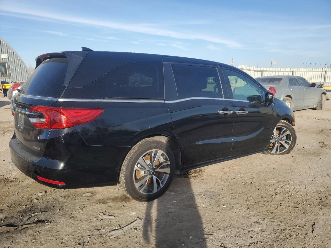 2022 Honda Odyssey VIN 5FNRL6H83NB038732 Copart auction photo, front end damage thumbnail 3