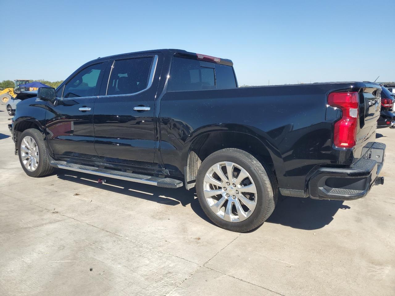 2021 Chevrolet Silverado VIN 3GCUYHED1MG436135 Copart auction photo, front end damage thumbnail 2