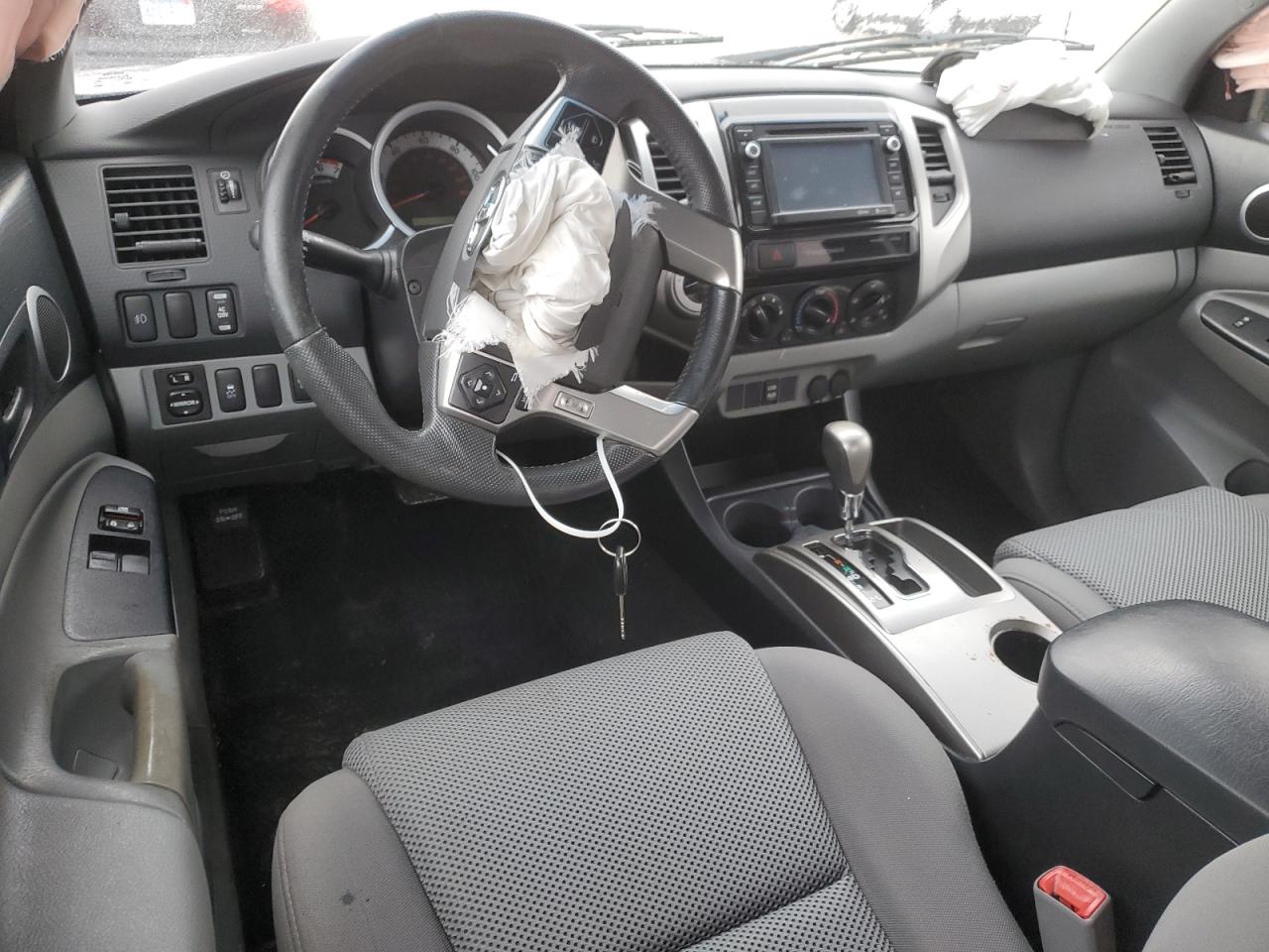 2015 Toyota Tacoma VIN 5TFUU4EN8FX146809 Copart auction photo, front end damage thumbnail 8
