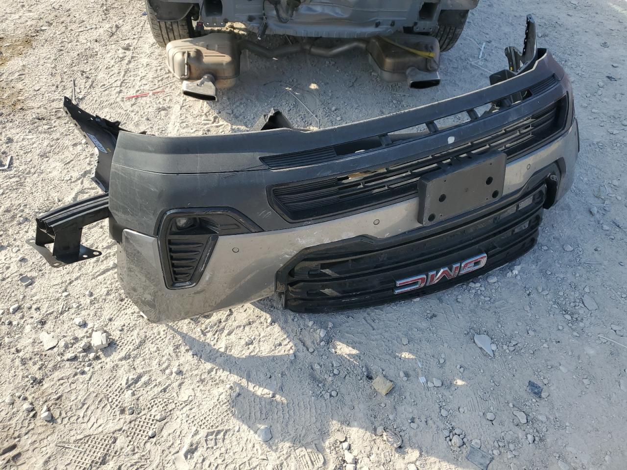 2021 GMC Acadia VIN 1GKKNML45MZ208462 Copart auction photo, front end / rear end damage thumbnail 13