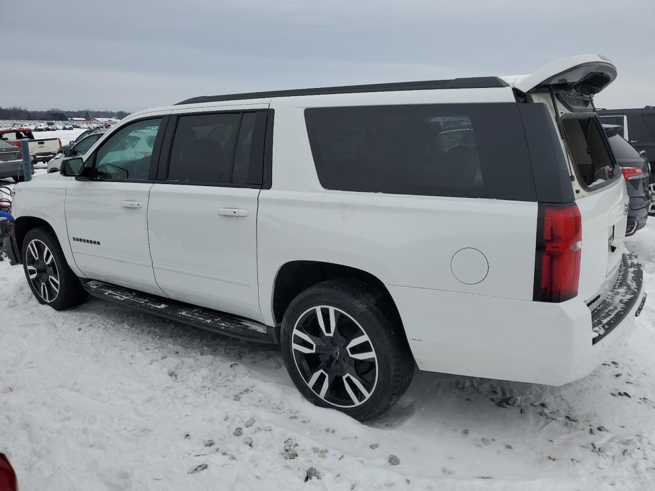 2018 Chevrolet Suburban VIN 1GNSKJKC0JR166765 Copart auction photo, all over damage thumbnail 2