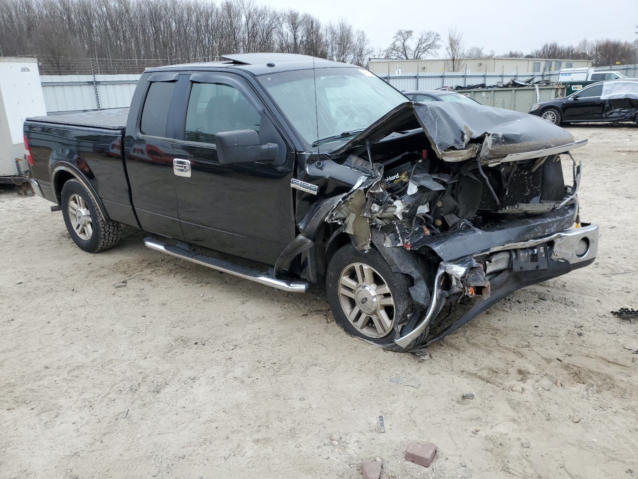 2006 Ford F-150 VIN 1FTPX12526NA59605 Copart auction photo, front end / side damage thumbnail 4
