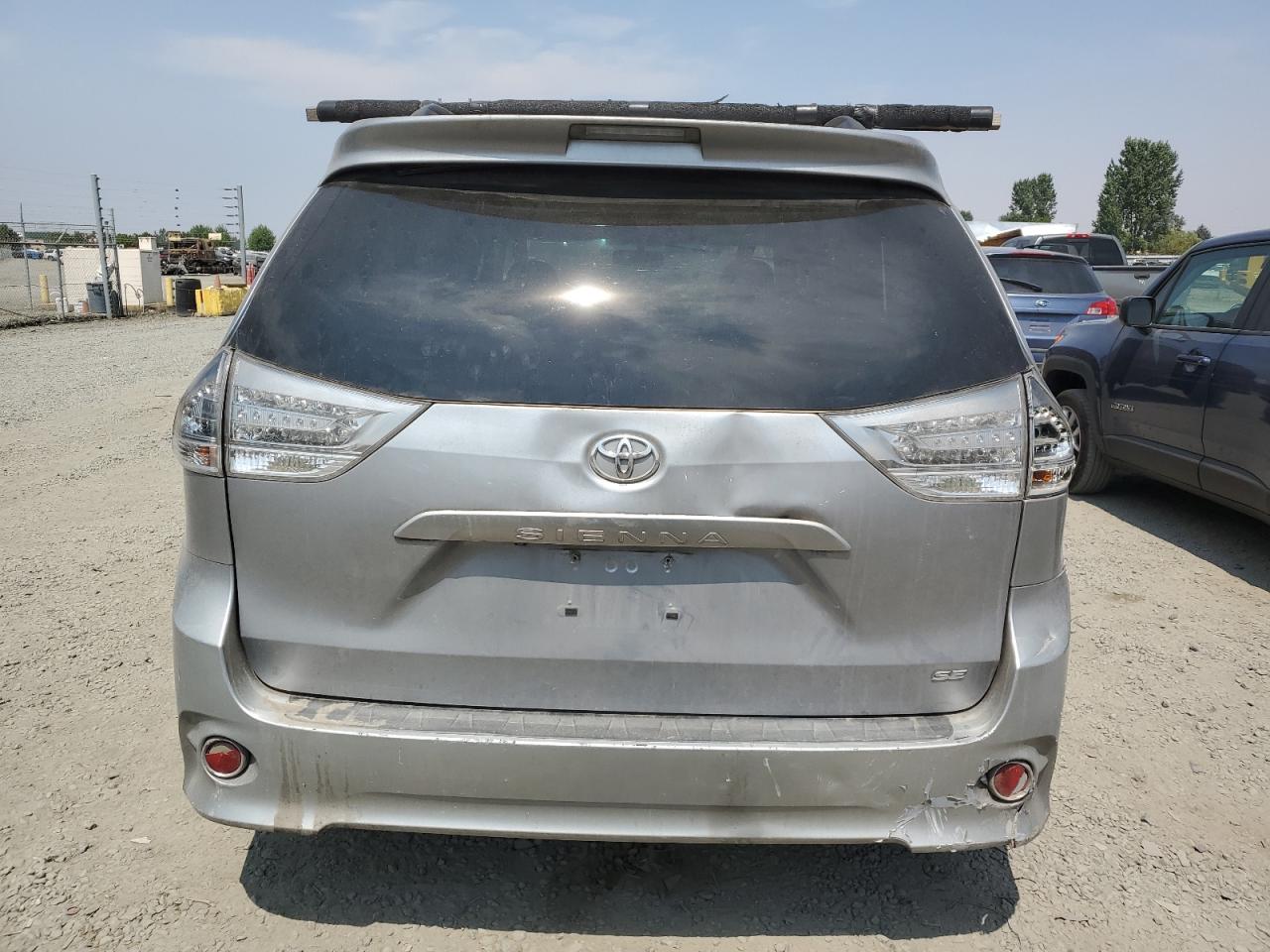 2013 Toyota Sienna VIN 5TDXK3DC5DS306029 Copart auction photo, front end / side damage thumbnail 6