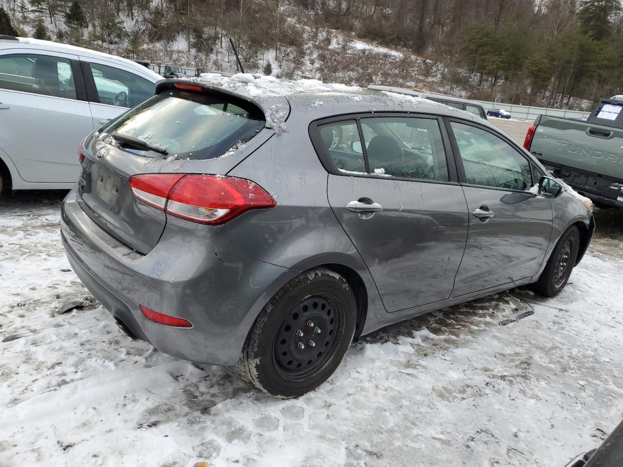2016 KIA Forte VIN KNAFK5A86G5622540 Copart auction photo, water/flood damage thumbnail 3