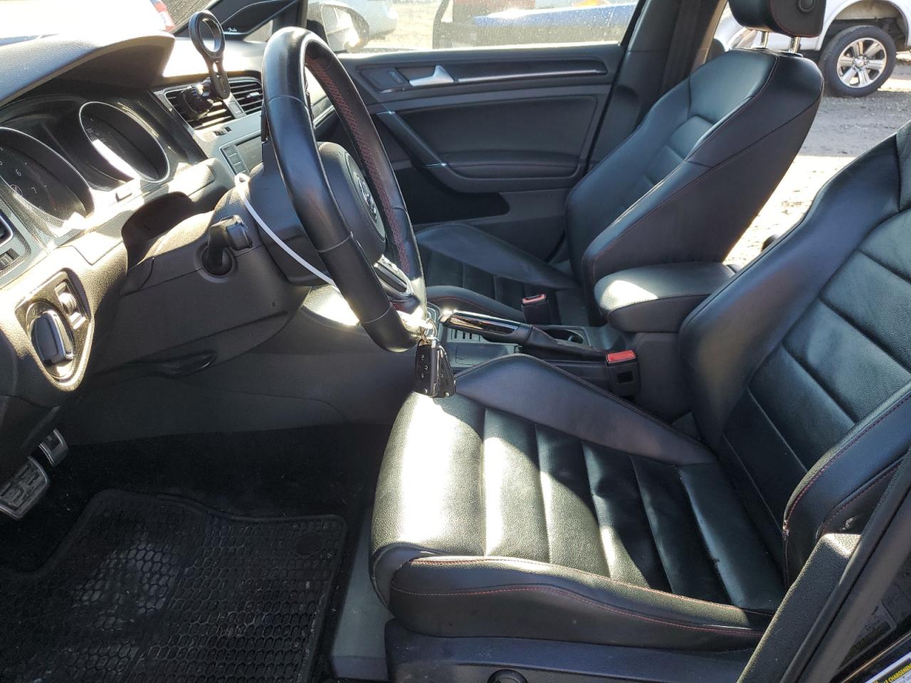 2016 Volkswagen GTI VIN 3VW447AU9GM054725 Copart auction photo, rear end damage thumbnail 7
