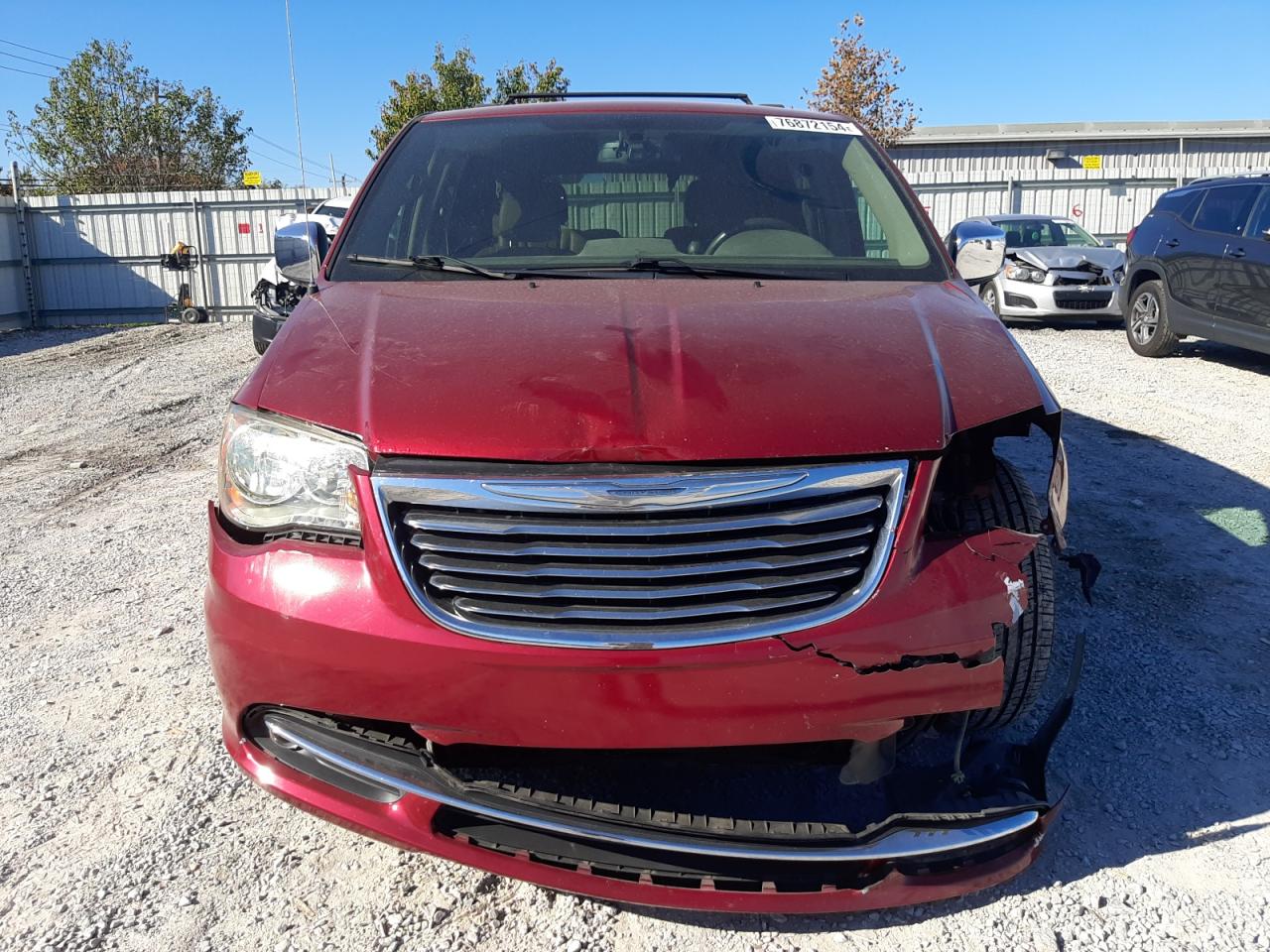 2013 Chrysler Town & Country VIN 2C4RC1CG3DR806195 Copart auction photo, front end damage thumbnail 5