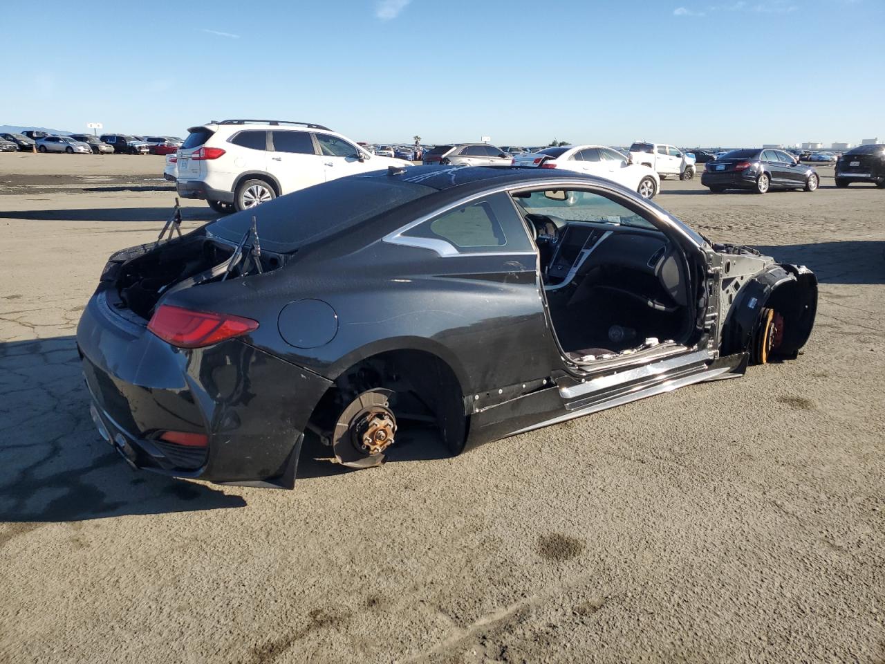 2017 Infiniti Q60 VIN JN1FV7EK5HM610398 Copart auction photo, vandalism / stripped damage thumbnail 3