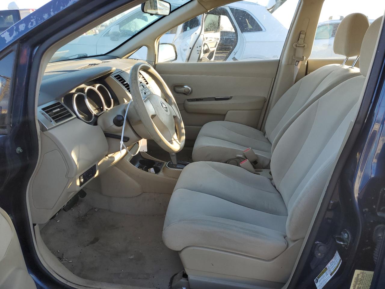 2007 Nissan Versa VIN 3N1BC13E47L368792 Copart auction photo, minor dent/scratches damage thumbnail 7