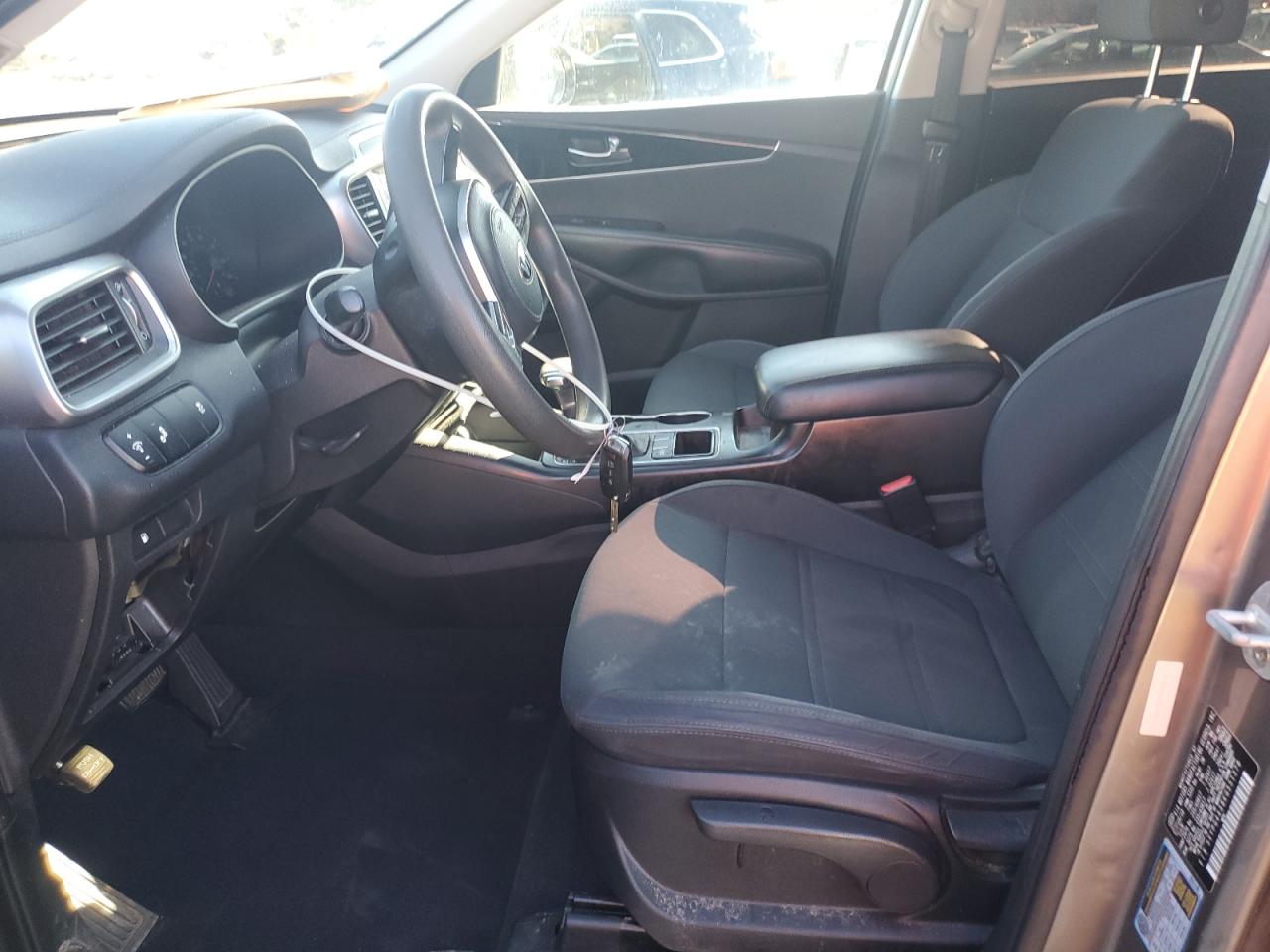 2019 KIA Sorento VIN 5XYPG4A38KG551378 Copart auction photo, mechanical damage thumbnail 7