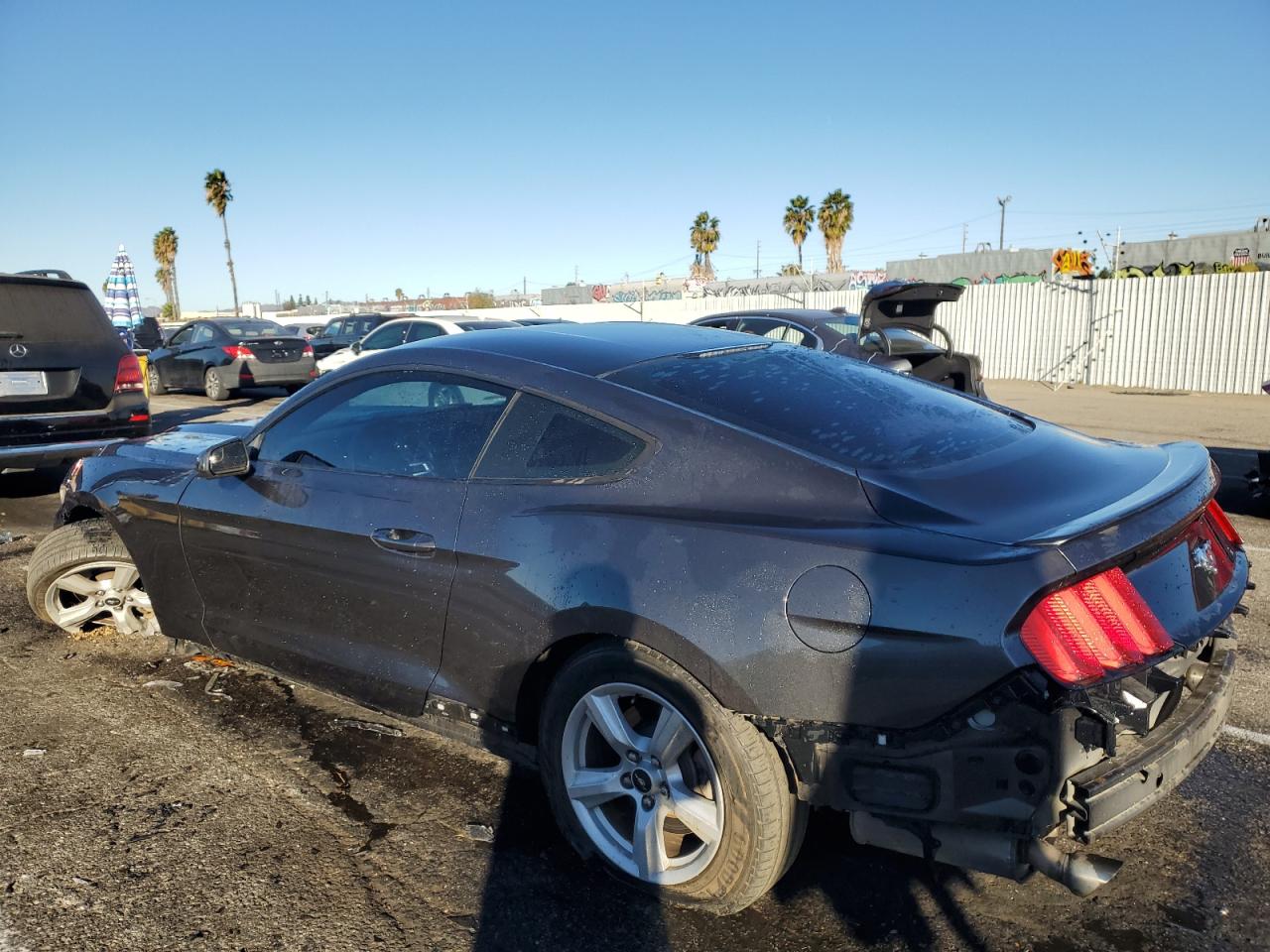 2015 Ford Mustang VIN 1FA6P8TH7F5417347 Copart auction photo, front end / undercarriage damage thumbnail 2