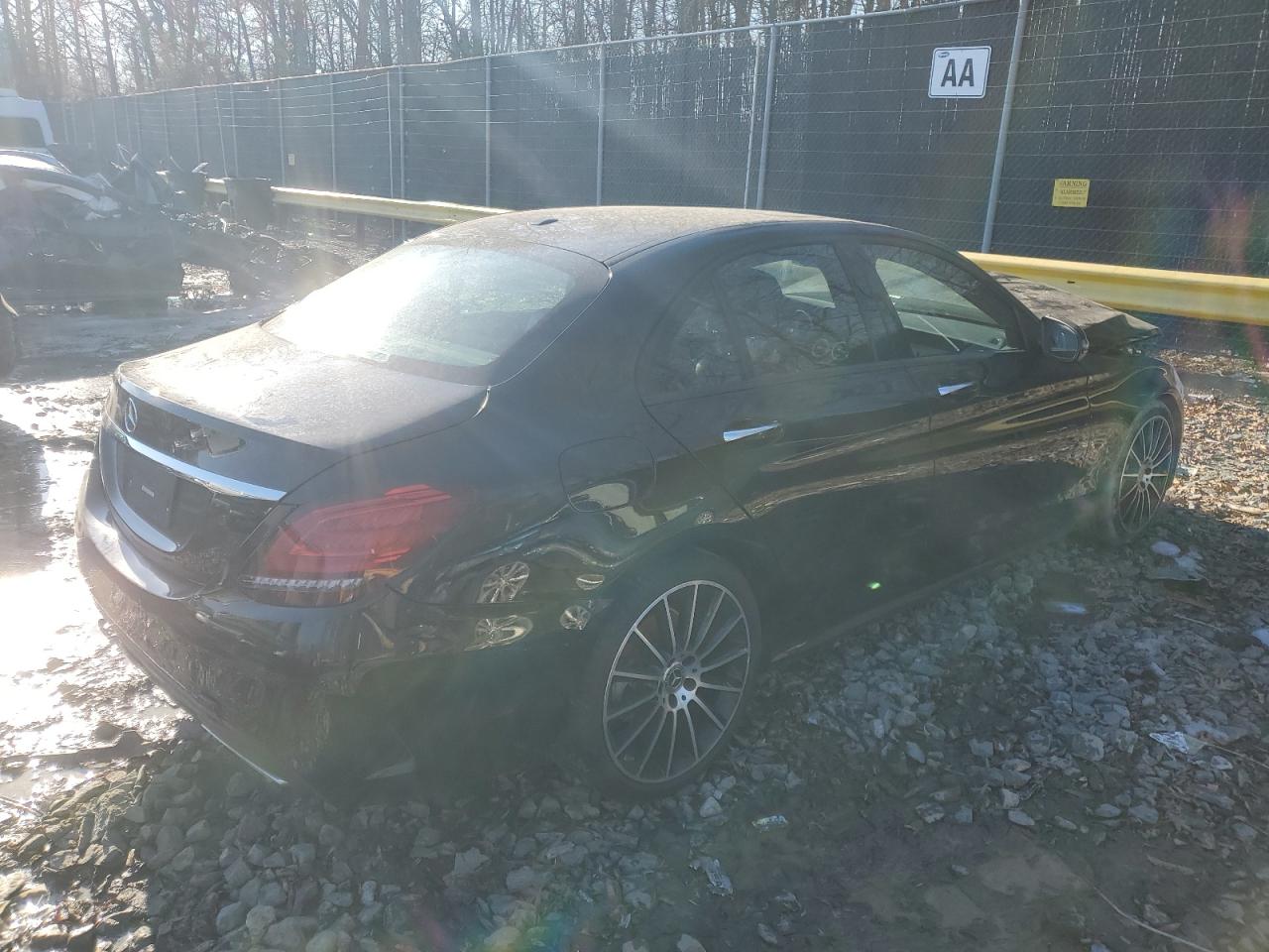2019 Mercedes-Benz C-klasse VIN 55SWF8DB3KU304154 Copart auction photo, front end damage thumbnail 3