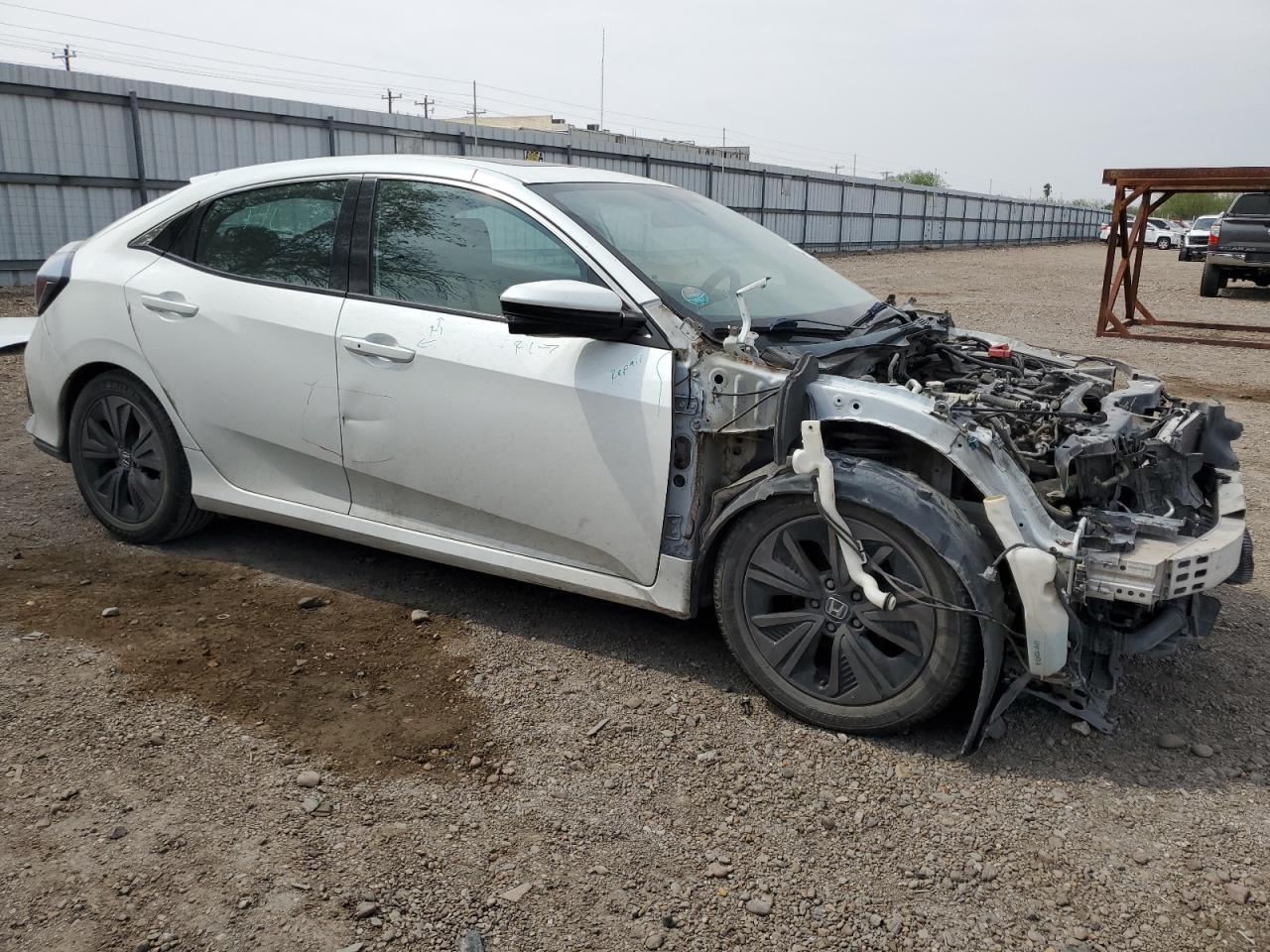 2017 Honda Civic VIN SHHFK7H51HU215587 Copart auction photo, front end / side damage thumbnail 4
