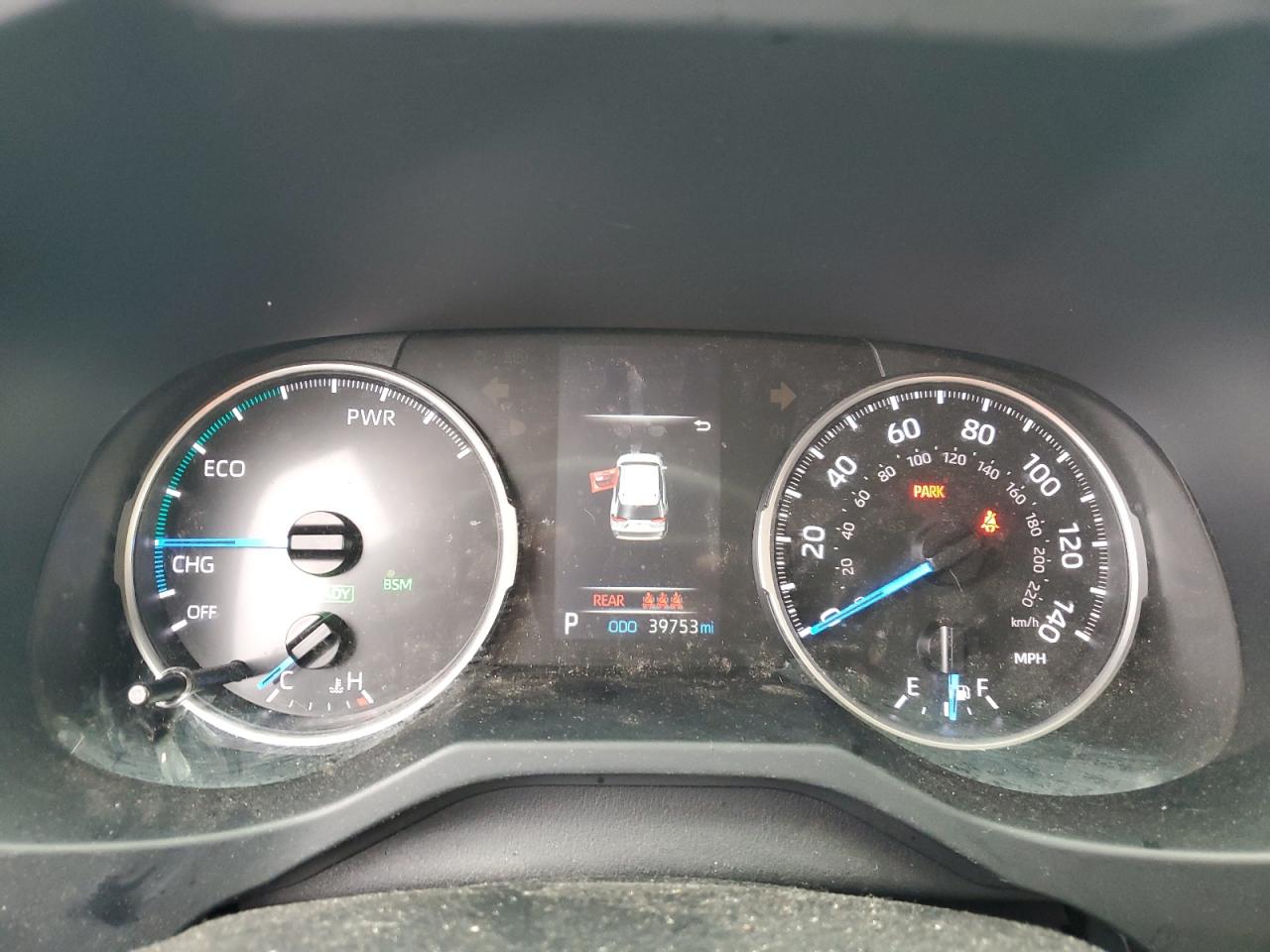 2022 Toyota RAV 4 VIN JTMB6RFV6ND530343 Copart auction photo, front end damage thumbnail 9