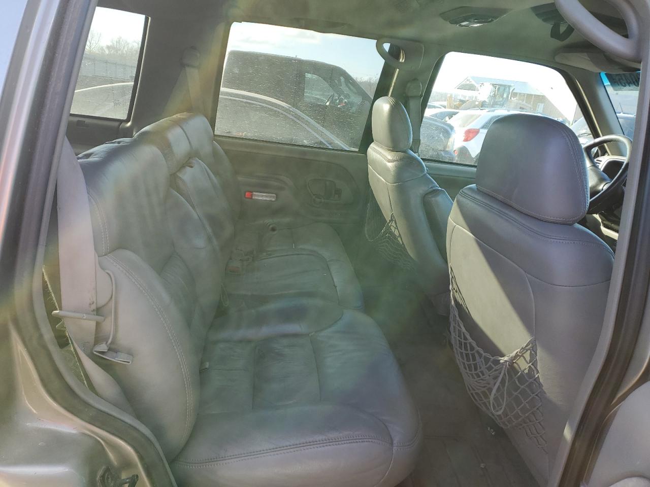 1999 Chevrolet Tahoe VIN 1GNEK13R3XR100333 Copart auction photo, front end damage thumbnail 11