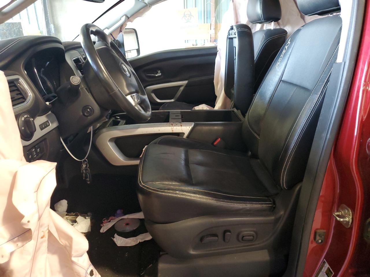 2017 Nissan Titan VIN 1N6AA1E52HN501110 Copart auction photo, front end / minor dent/scratches damage thumbnail 7