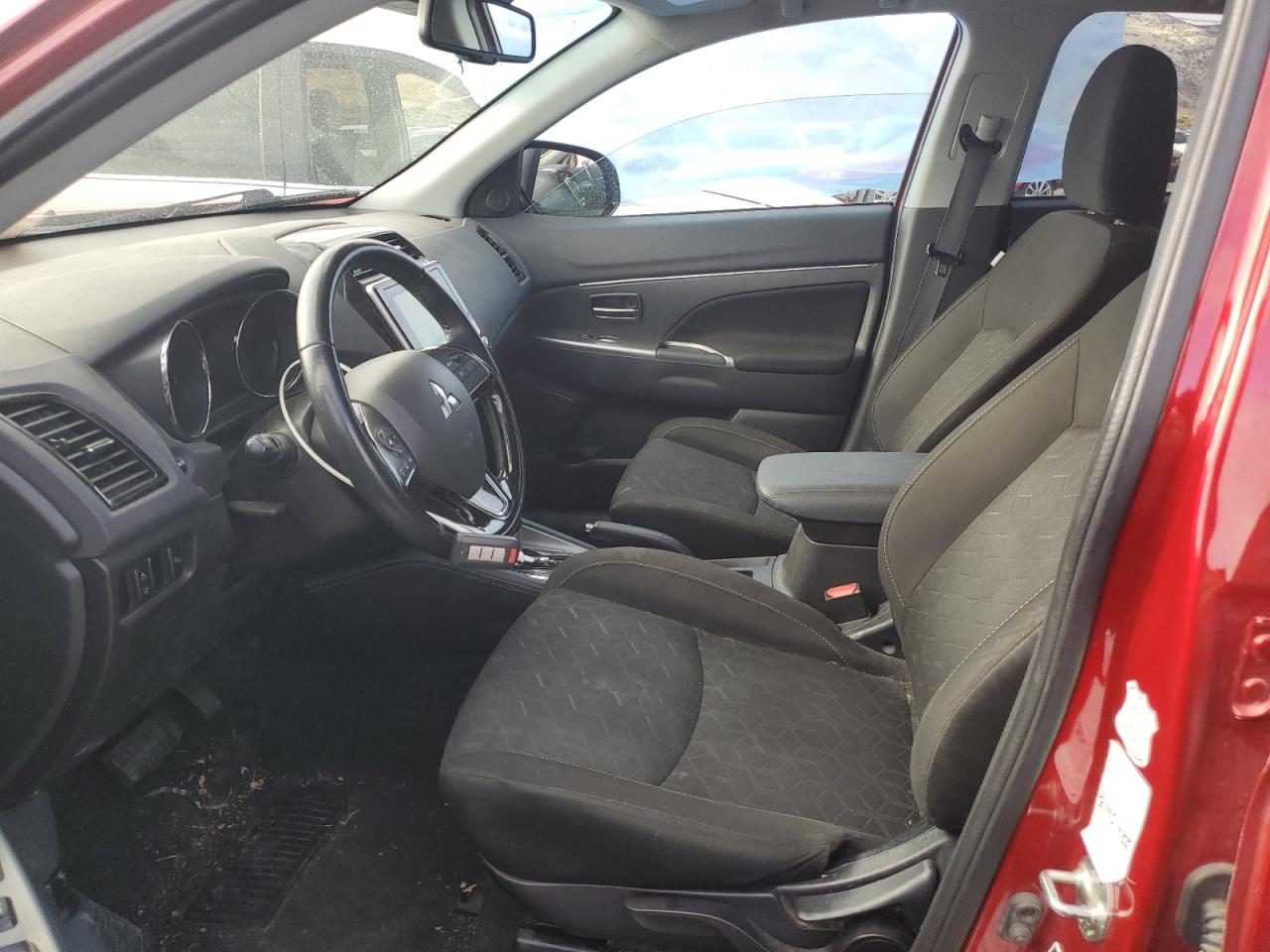 2021 Mitsubishi Outlander VIN JA4ARUAU0MU023595 Copart auction photo, front end damage thumbnail 7