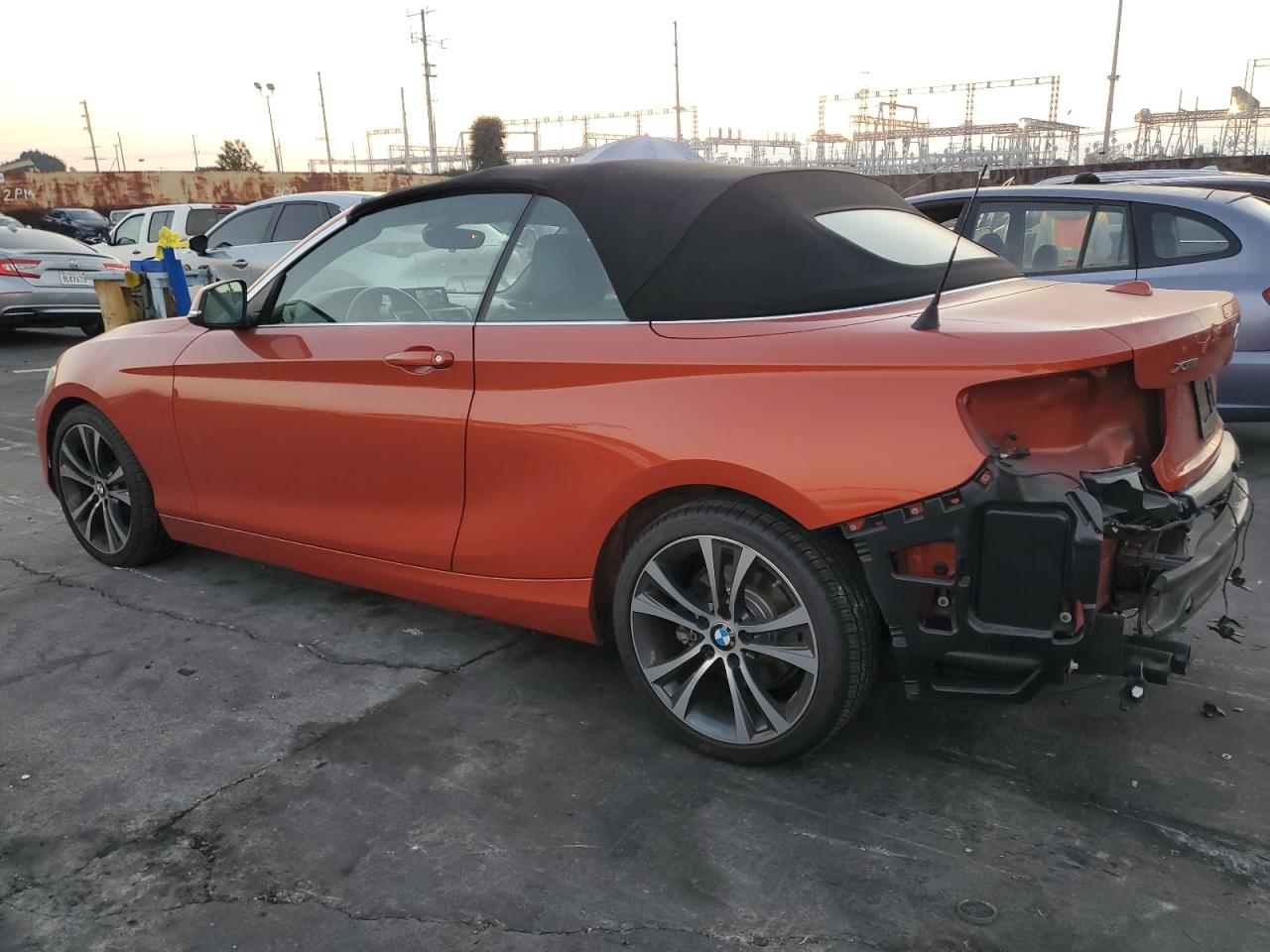 2017 BMW 2er VIN WBA2M9C33HV717575 Copart auction photo, rear end damage thumbnail 2