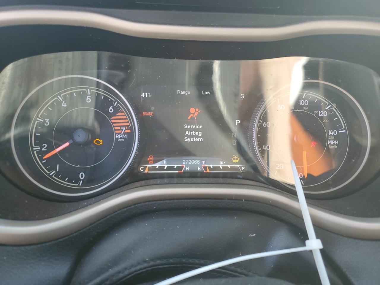 2017 Jeep Grand Cherokee VIN 1C4PJMDBXHW506510 Copart auction photo, front end damage thumbnail 9