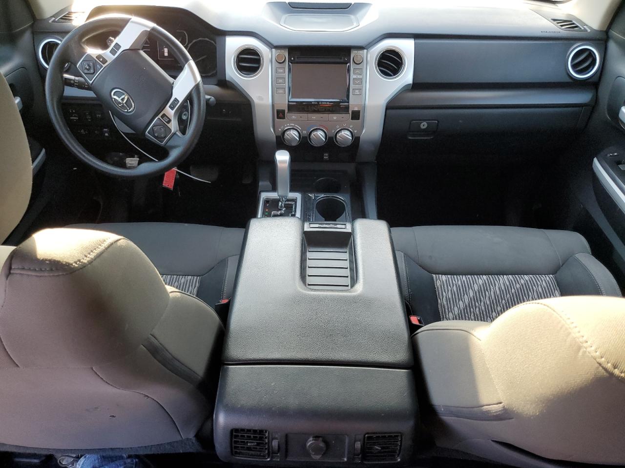 2018 Toyota Tundra VIN 5TFEM5F19JX128043 Copart auction photo, undercarriage / side damage thumbnail 8