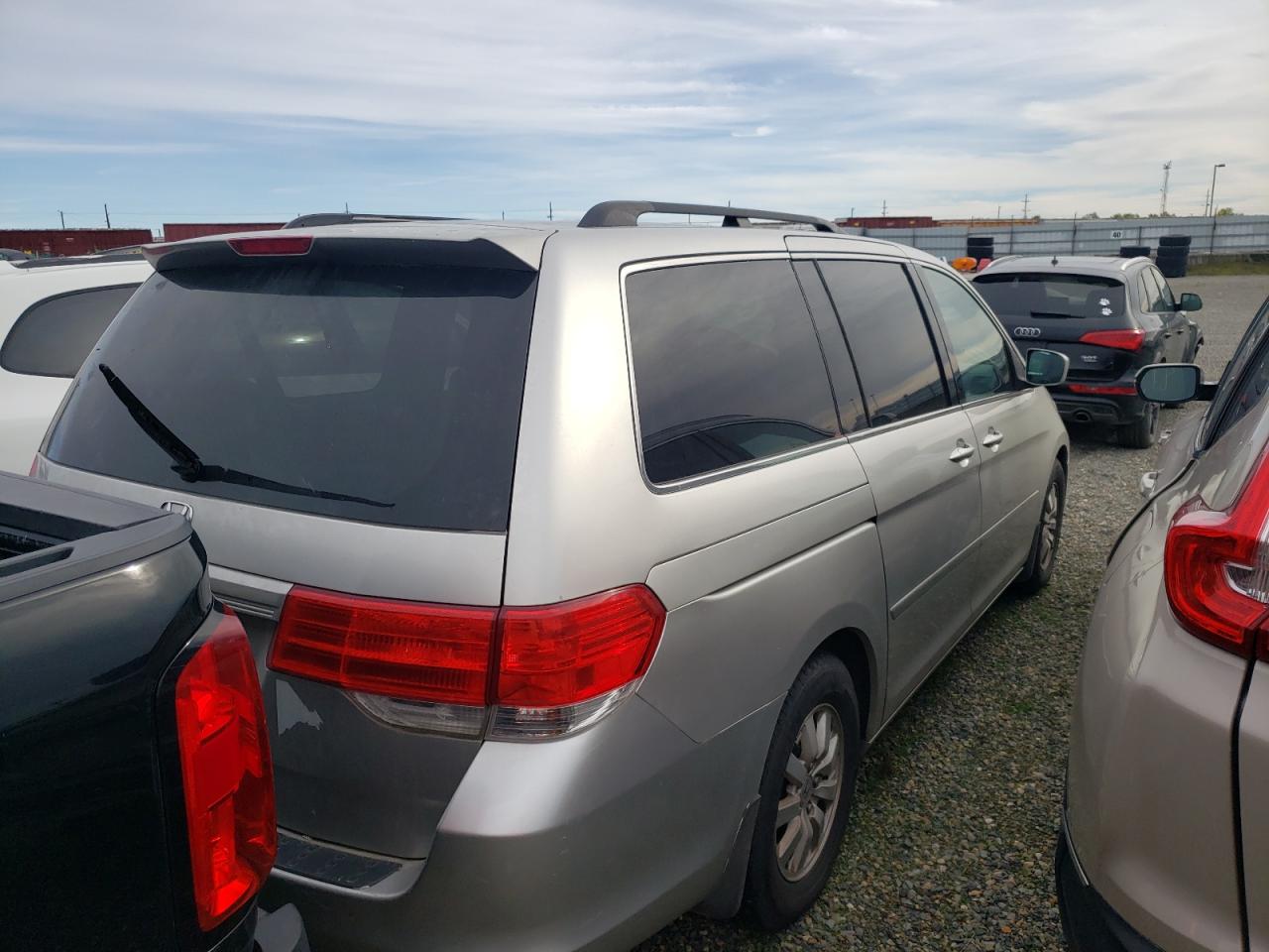 2008 Honda Odyssey VIN 5FNRL38468B046128 Copart auction photo, rear end damage thumbnail 3