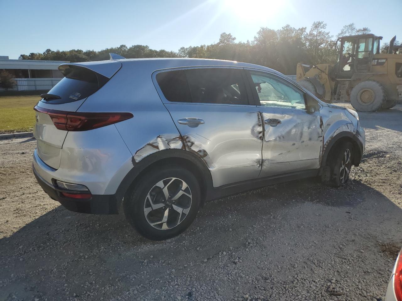 2020 KIA Sportage VIN KNDPMCAC1L7699874 Copart auction photo, all over damage thumbnail 3