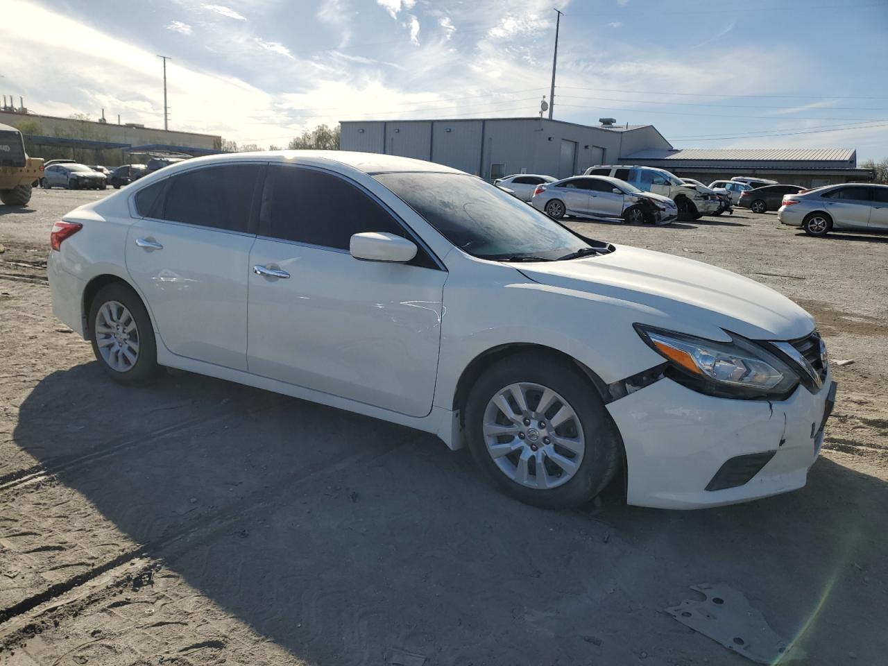 2017 Nissan Altima VIN 1N4AL3AP2HC491812 Copart auction photo, front end damage thumbnail 4