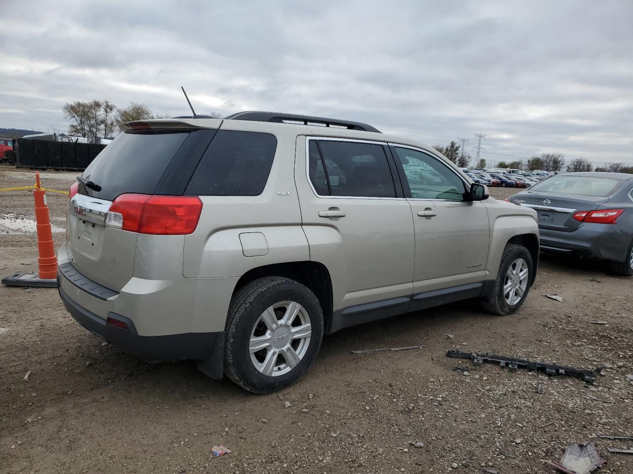 2015 GMC Terrain VIN 2GKALSEK5F6185488 Copart auction photo, front end damage thumbnail 3