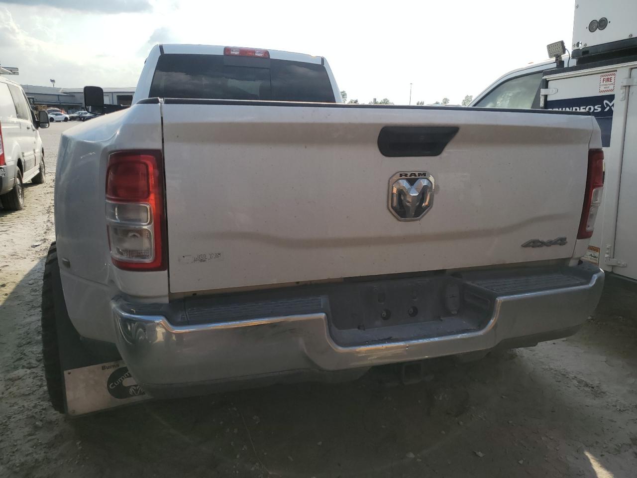 2021 RAM 3500 VIN 3C63RRGL5MG549564 Copart auction photo, front end / minor dent/scratches damage thumbnail 6