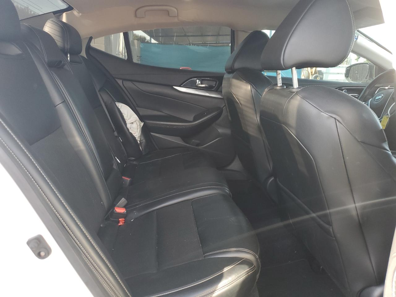 2021 Nissan Maxima VIN 1N4AA6CV2MC509786 Copart auction photo, front end / side damage thumbnail 10