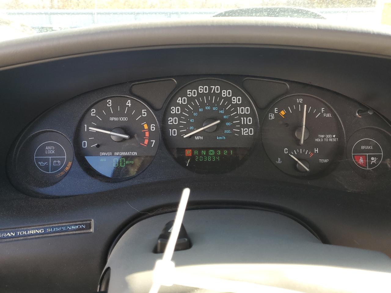 2001 Buick Regal VIN 2G4WF551811319736 Copart auction photo, front end / minor dent/scratches damage thumbnail 9