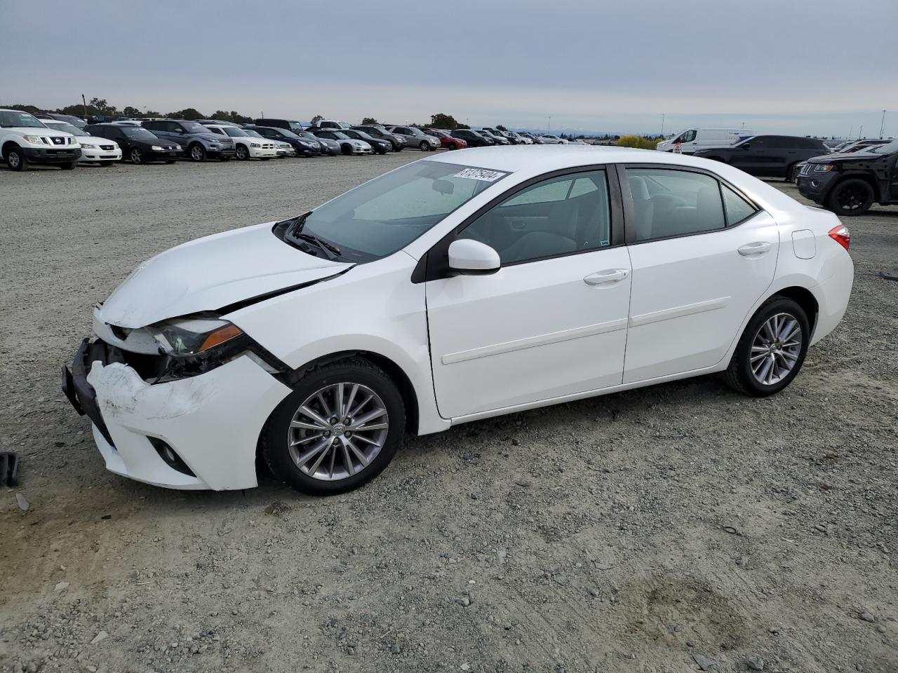 2014 Toyota Corolla VIN 5YFBURHE1EP039369