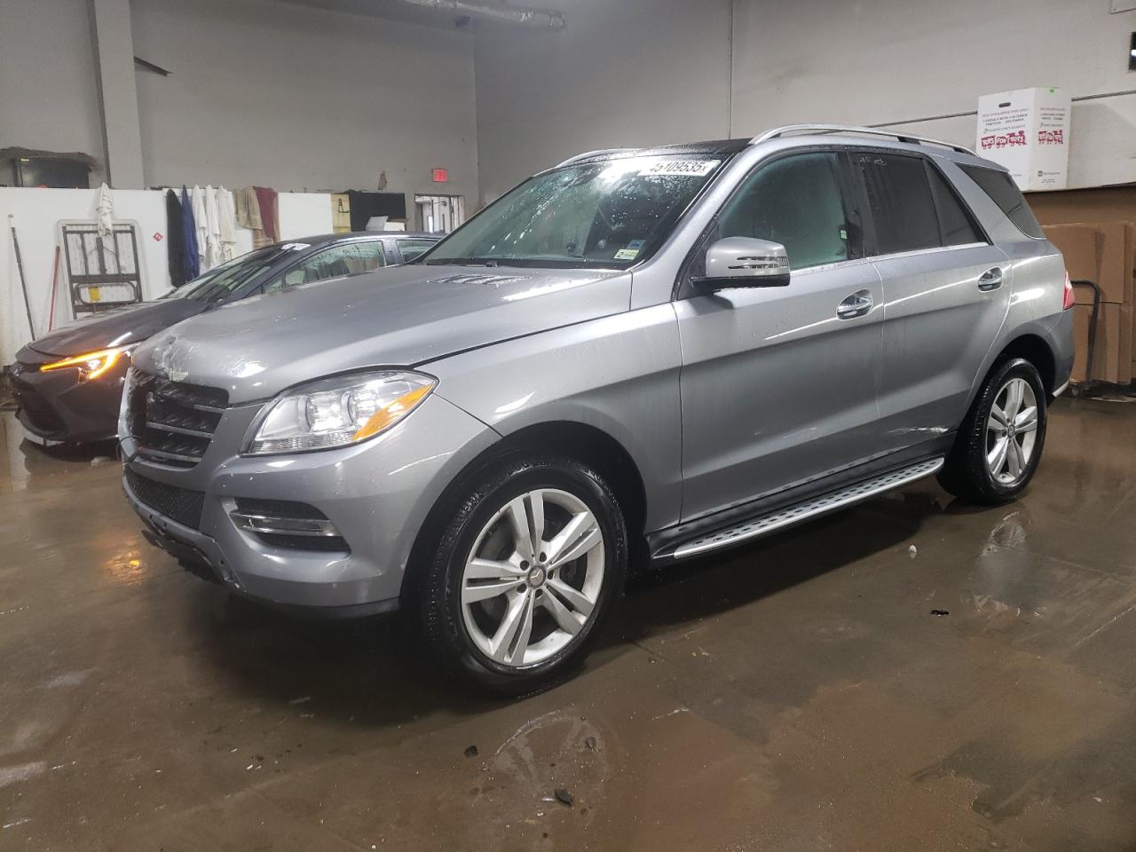 2015 Mercedes-Benz M-klasse VIN 4JGDA5HB0FA619388