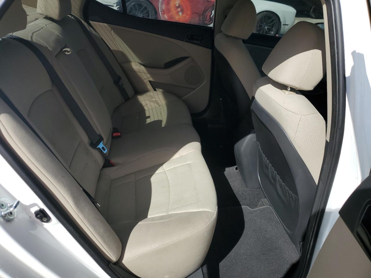 2015 KIA Optima VIN KNAGM4A73F5639164 Copart auction photo, rear end damage thumbnail 10