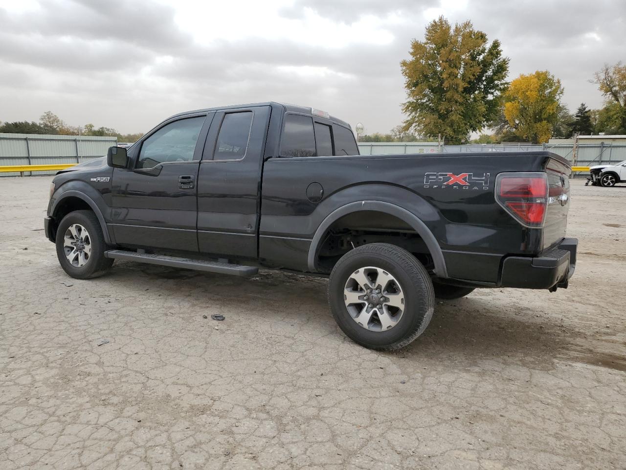 2011 Ford F-150 VIN 1FTFX1EF0BFD41889 Copart auction photo, front end damage thumbnail 2