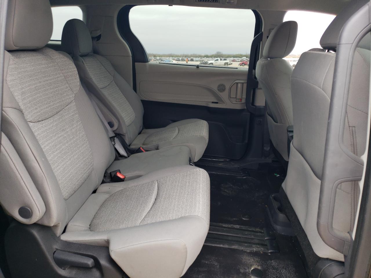 2022 Toyota Sienna VIN 5TDKRKEC8NS126737 Copart auction photo, front end / rear end damage thumbnail 11