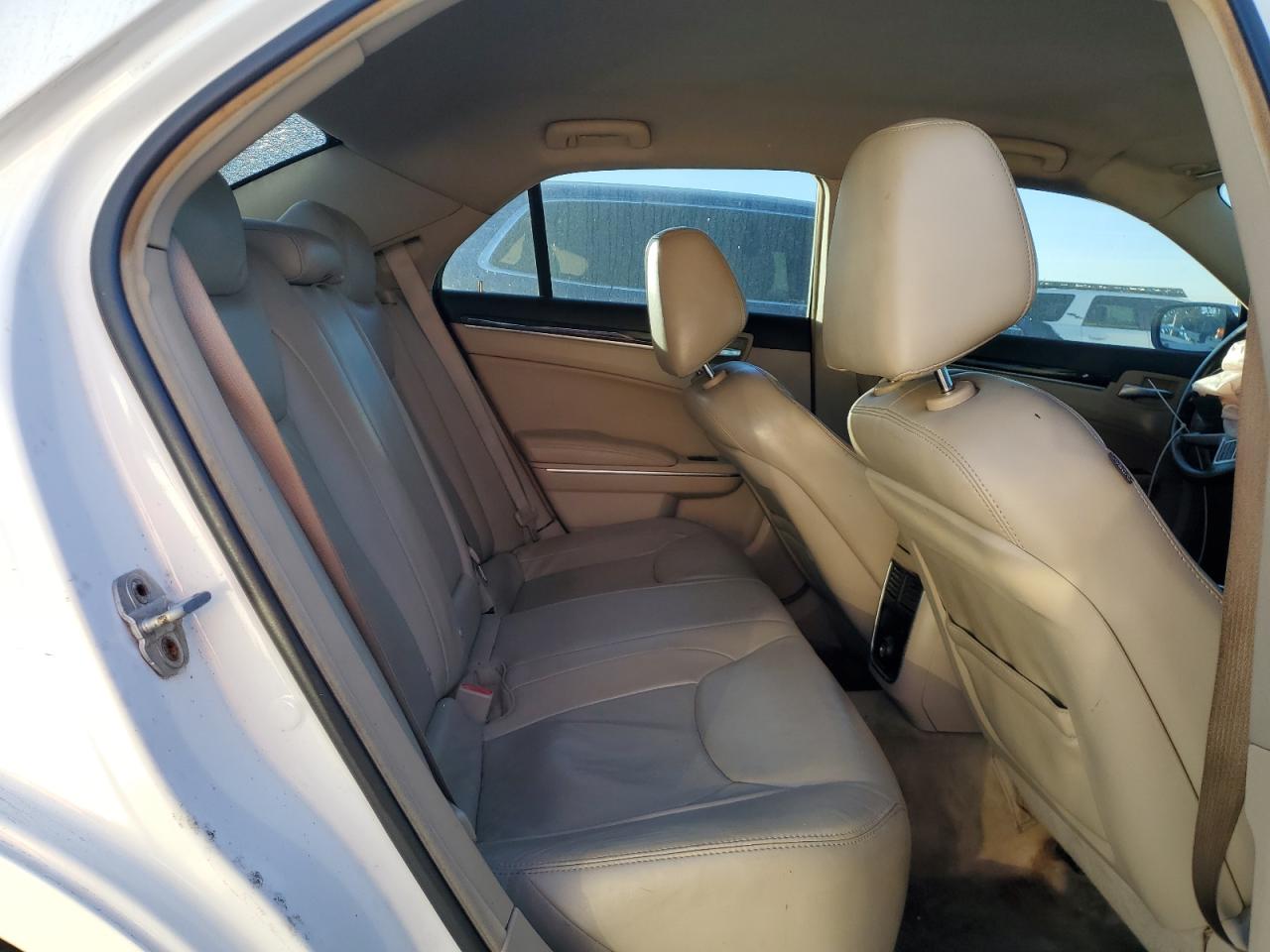 2012 Chrysler 300 VIN 2C3CCACG4CH138339 Copart auction photo, front end damage thumbnail 10