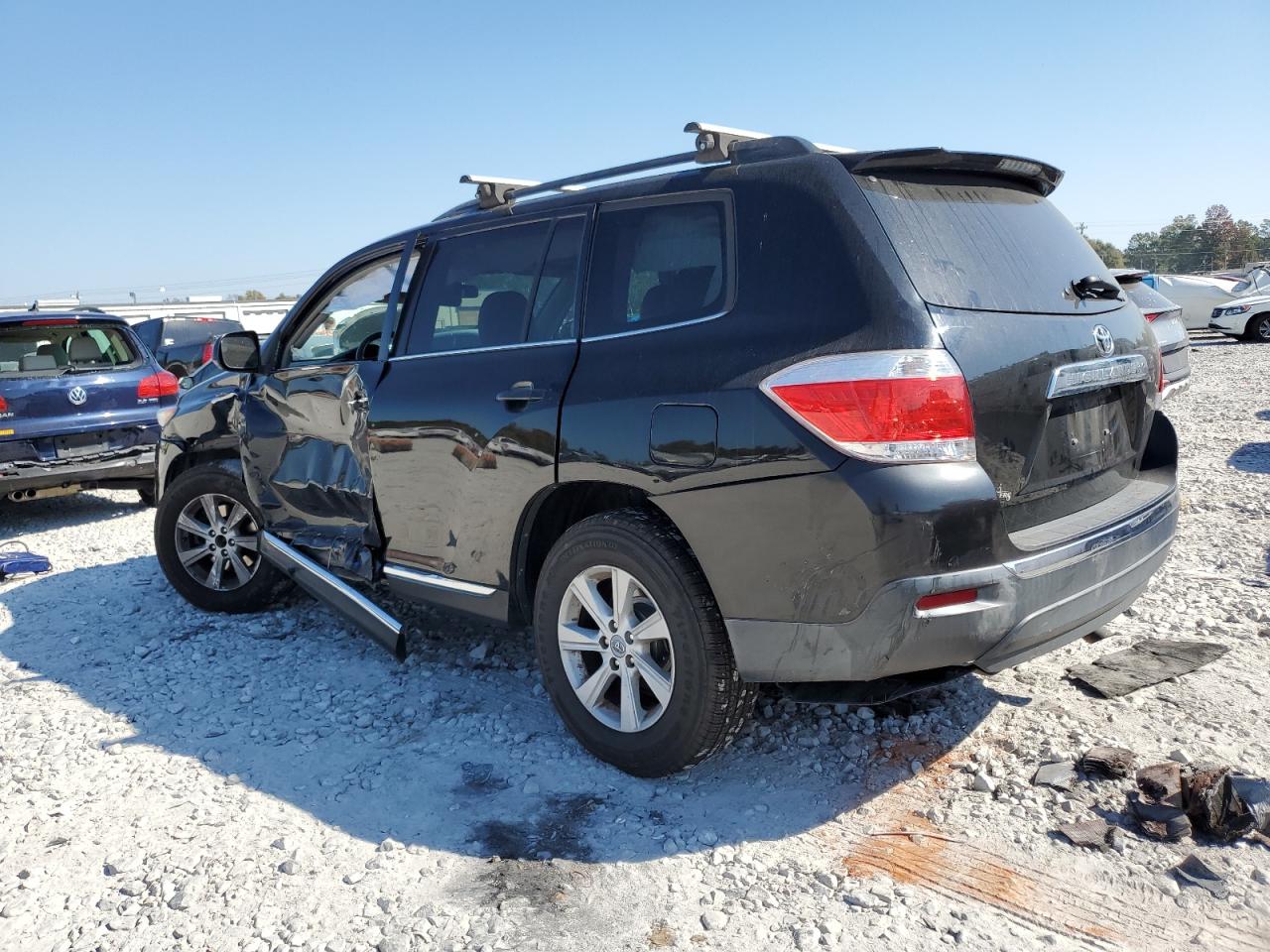 2012 Toyota Highlander VIN 5TDZK3EH2CS062440 Copart auction photo, side damage thumbnail 2