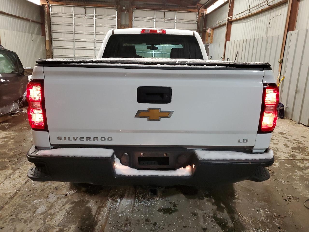 2019 Chevrolet Silverado VIN 2GCVKNECXK1225064 Copart auction photo, front end damage thumbnail 6