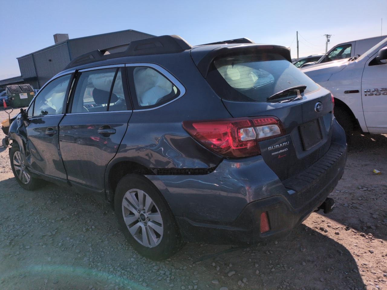 2018 Subaru Outback VIN 4S4BSAAC6J3370043 Copart auction photo, all over damage thumbnail 2