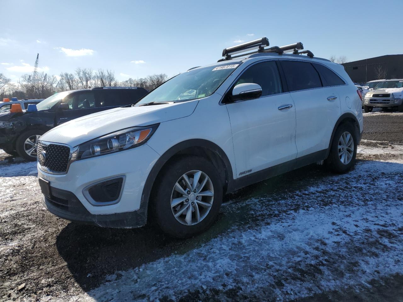 2017 KIA Sorento VIN 5XYPGDA56HG224133