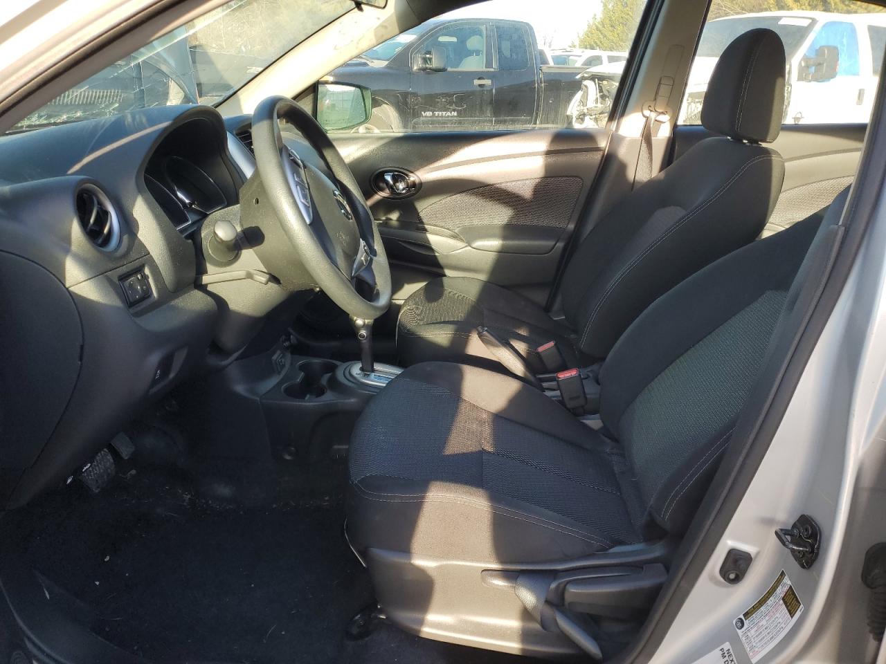 2019 Nissan Versa VIN 3N1CN7AP0KL852229 Copart auction photo, front end damage thumbnail 7