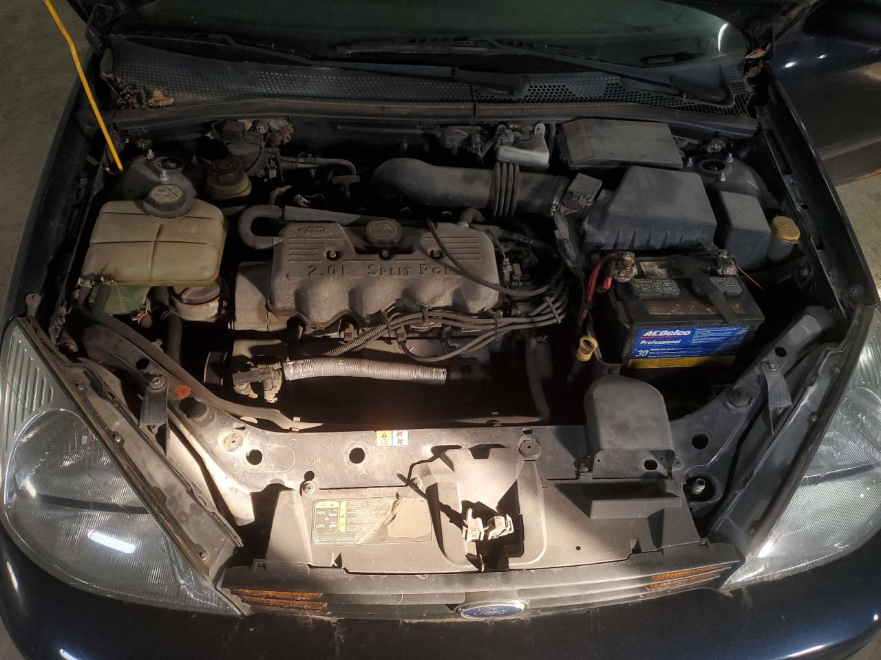 2002 Ford Focus VIN 1FAFP33P82W281566 Copart auction photo, mechanical / minor dent/scratches damage thumbnail 11