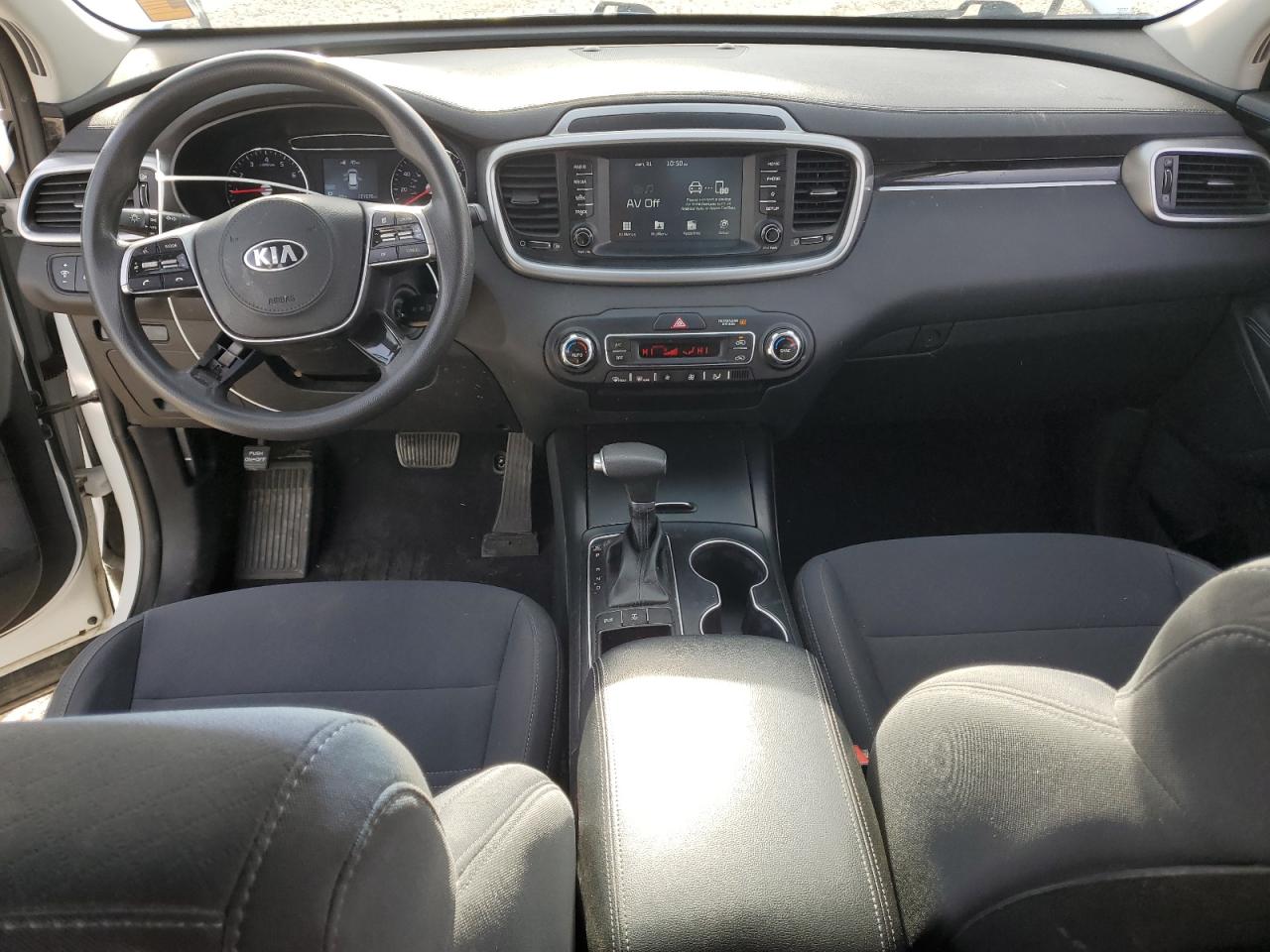 2019 KIA Sorento VIN 5XYPGDA51KG471387 Copart auction photo, side / rear end damage thumbnail 8