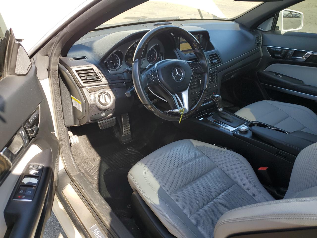 2012 Mercedes-Benz E-klasse VIN WDDKJ5KBXCF139917 Copart auction photo, side damage thumbnail 8