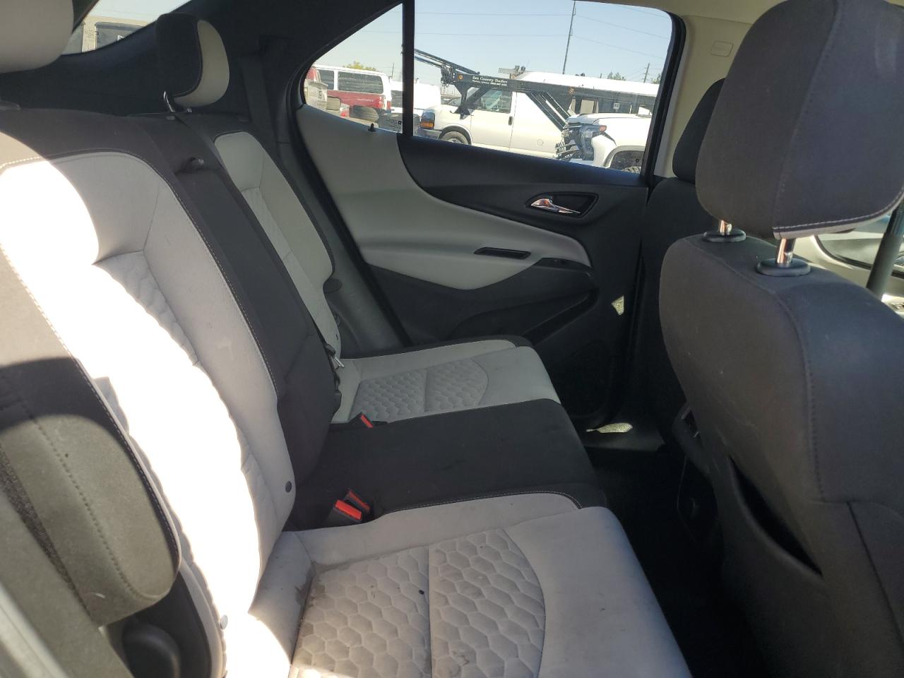 2018 Chevrolet Equinox VIN 2GNAXKEXXJ6316782 Copart auction photo, rear end damage thumbnail 12
