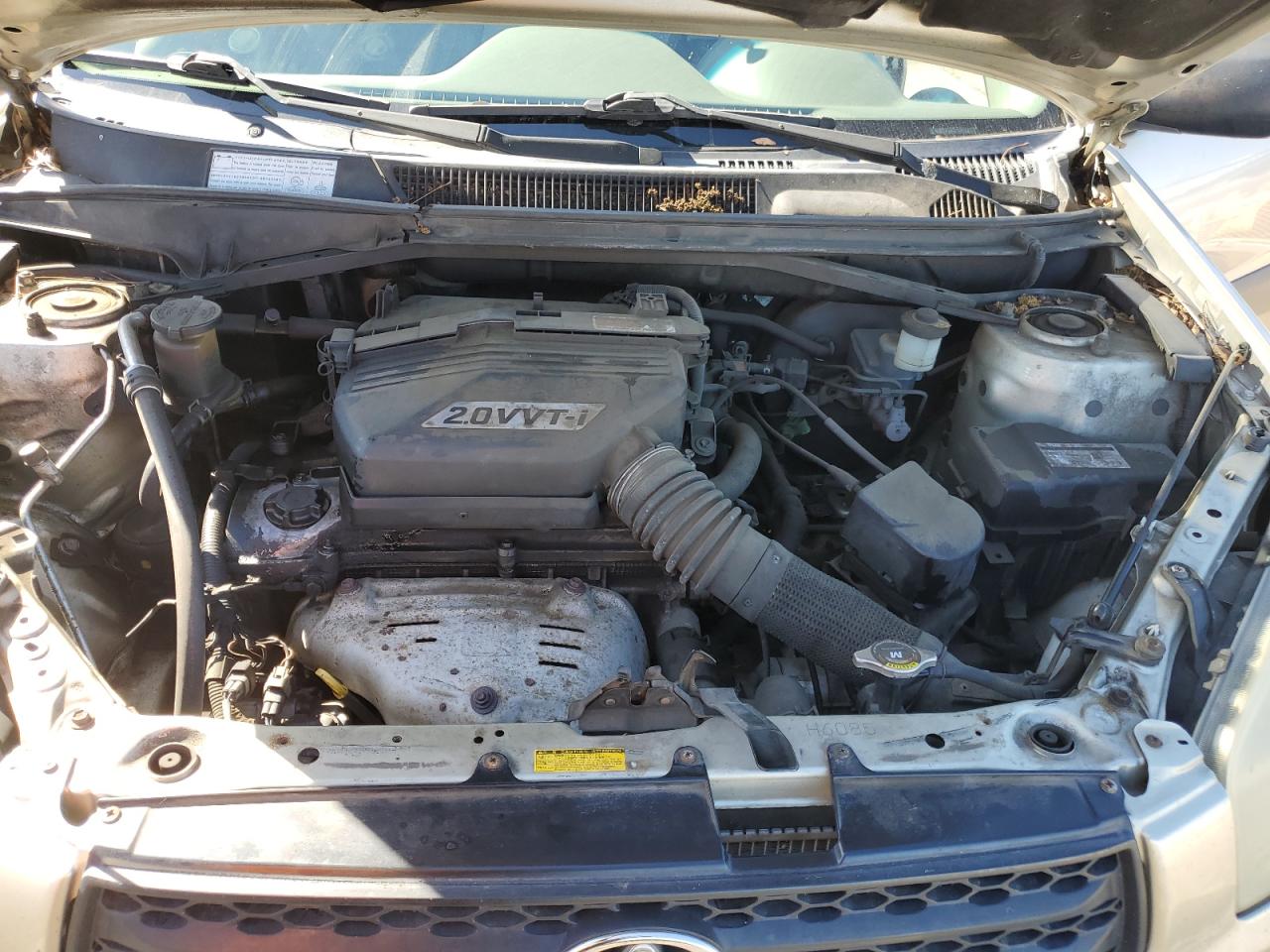 2002 Toyota RAV 4 VIN JTEGH20V520068324 Copart auction photo, rear end / minor dent/scratches damage thumbnail 12