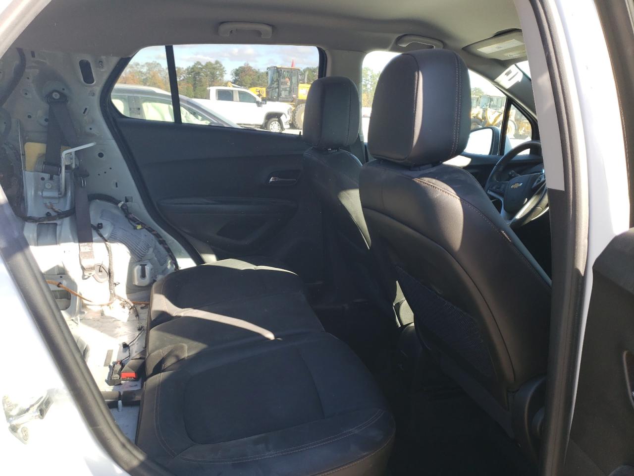 2021 Chevrolet Trax VIN KL7CJLSB9MB355346 Copart auction photo, rear end / minor dent/scratches damage thumbnail 10