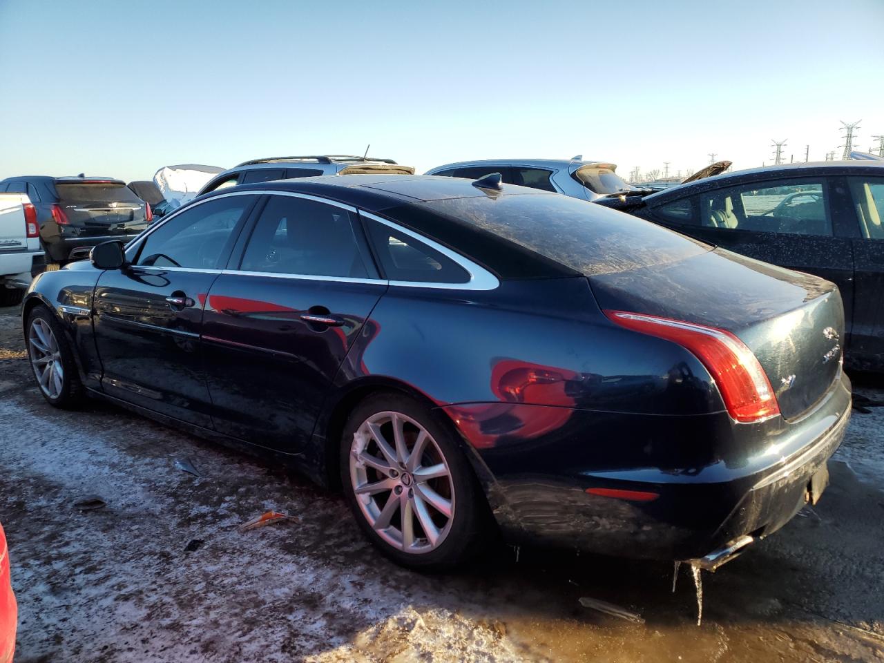 2013 Jaguar XJ VIN SAJWA1C74D8V41339 Copart auction photo, mechanical / minor dent/scratches damage thumbnail 2